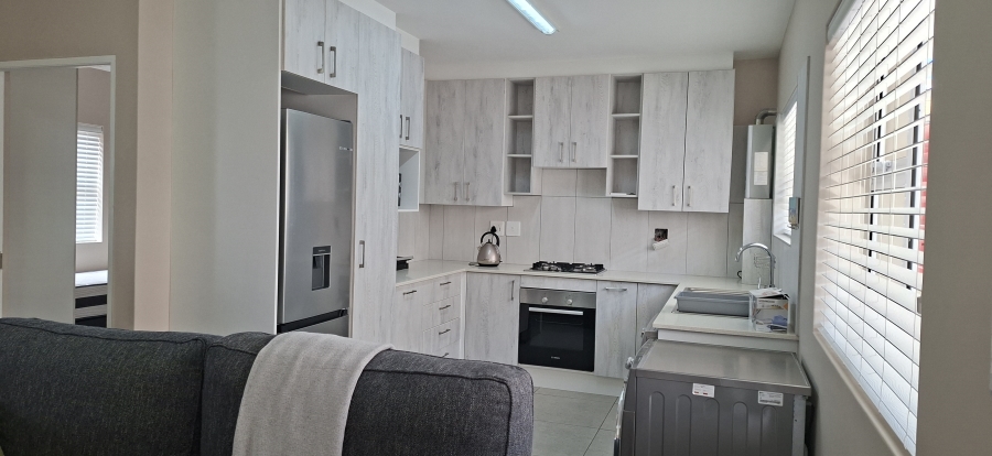 To Let 1 Bedroom Property for Rent in Voorbaai Western Cape